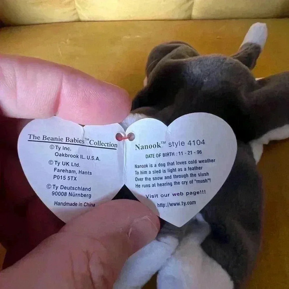 Ty Beanie Baby Plush Husky Dog "Nanook" W/ Tags 8"  Long 1996 - Picture 3 of 3